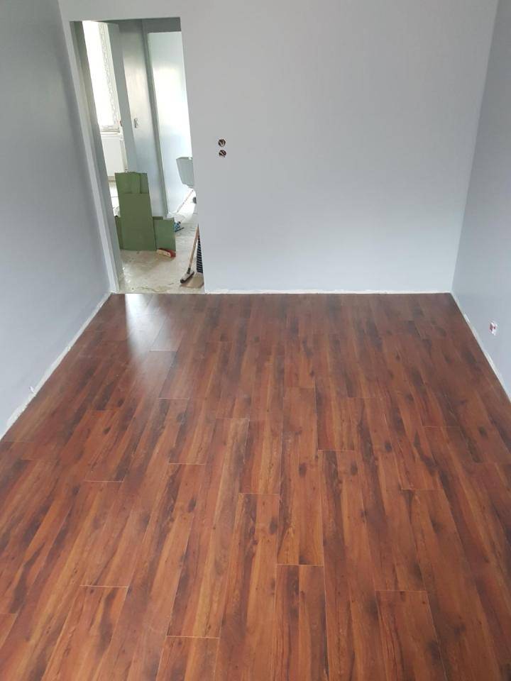 Menuisiers à Villiers-la-Montagne - FB Millimètre04